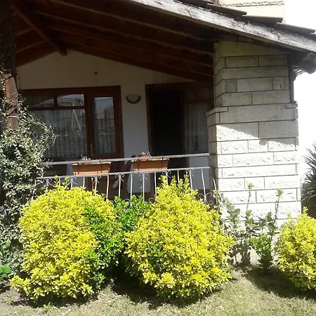 Guel Villa Villa