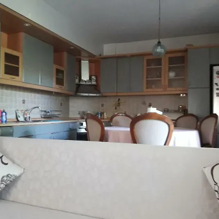 Guel Villa Villa