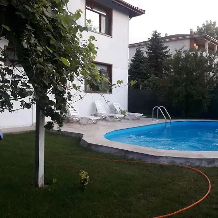 Villa Guel Villa
